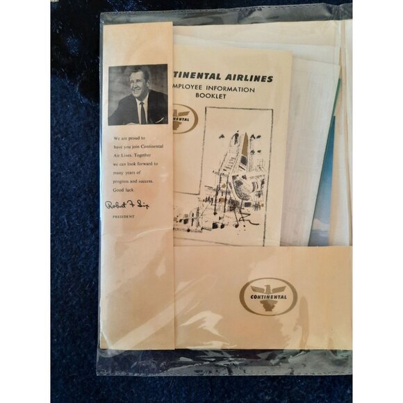 Vintage Continental Airlines Employee Information New Hire Packet - Picture 4 of 5